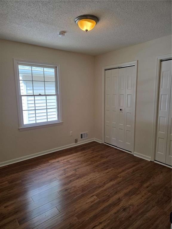 Building Photo - 984 Overlook Dr