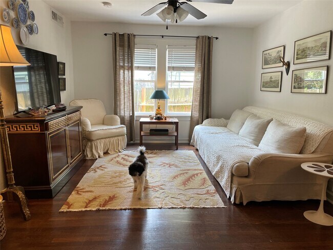 Building Photo - 429 Hawthorne St