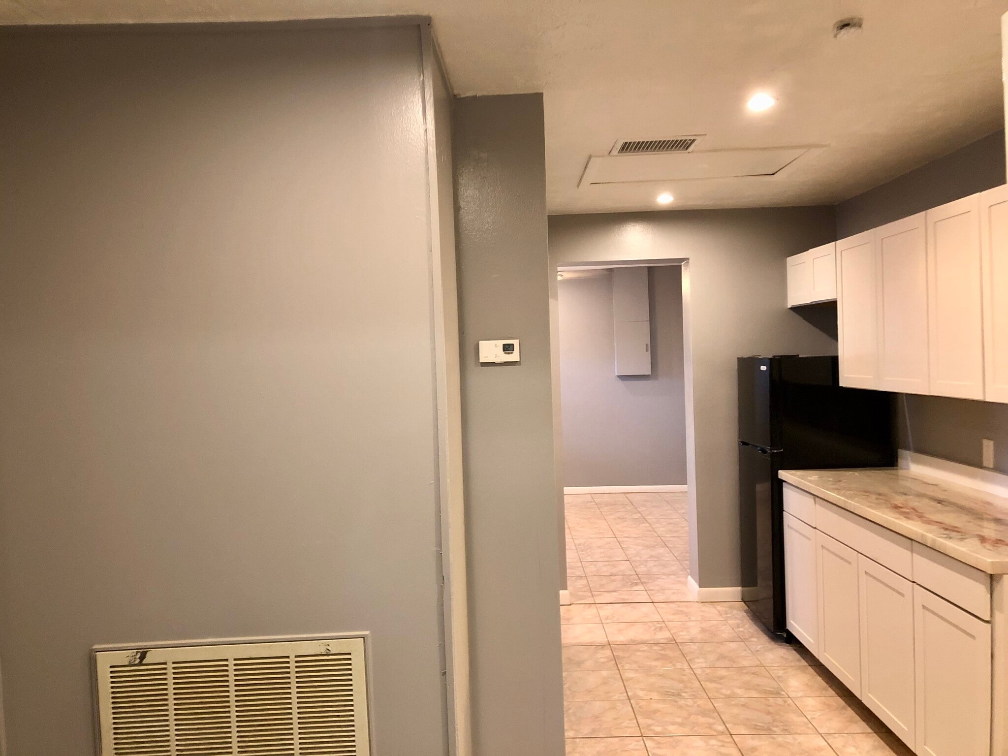 Building Photo - 3021 W Braddock St