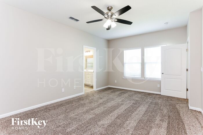 Building Photo - 1633 Mathews Manor Dr