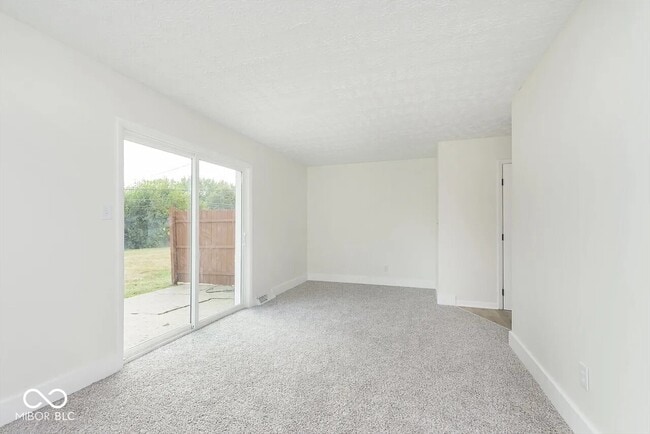 Building Photo - 7737 Southfield Dr