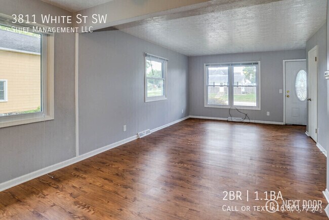 Building Photo - 3811 White St SW