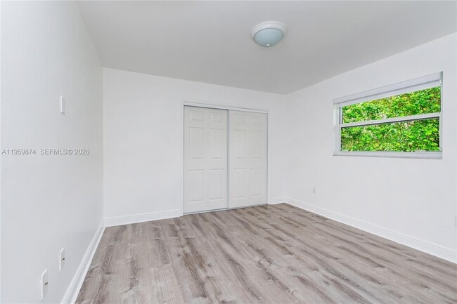 Building Photo - 1300 71st St