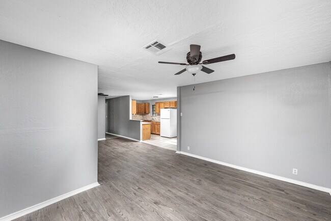 Building Photo - 816 NW 33rd St