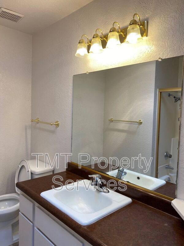 Building Photo - 782 Higuera St
