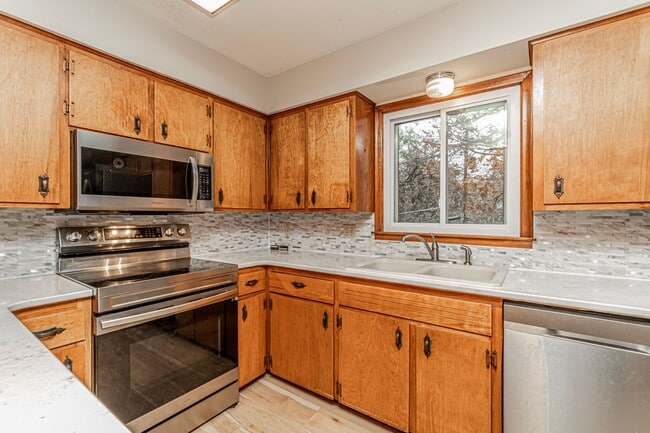 Building Photo - Please View 3D Virtual Walk-Through Before Scheduling a Showing