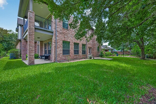 Building Photo - 8602 Two Sisters Ct
