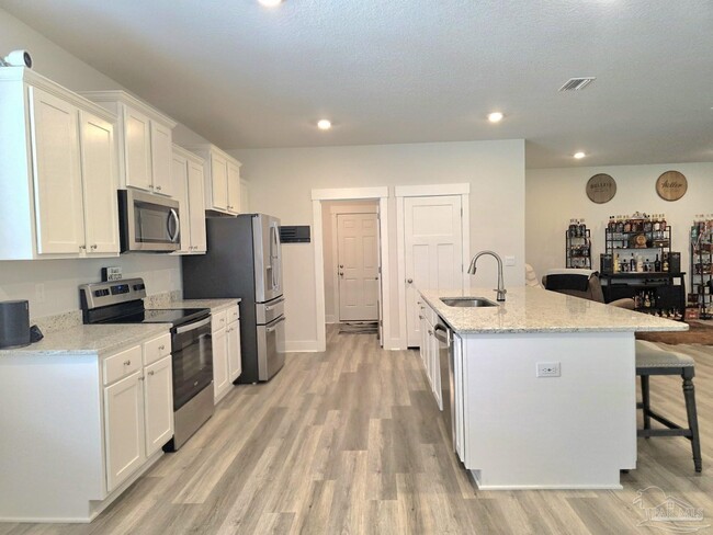 Building Photo - 3954 Whitetail Ln