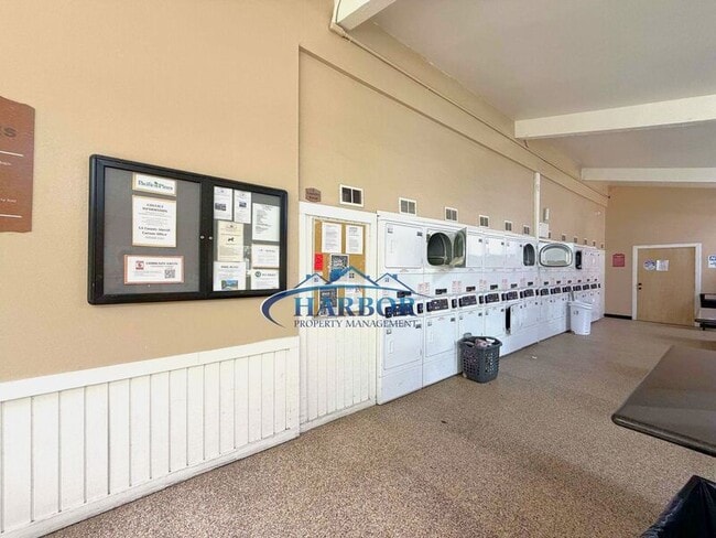 Building Photo - 23308 Marigold Ave