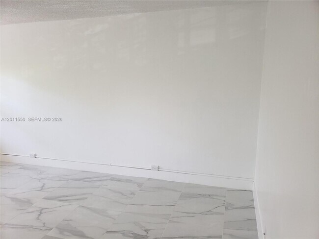 Building Photo - 13255 SW 7th Ct