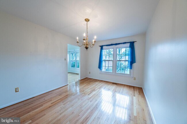 Building Photo - 3133 Windwood Farms Dr