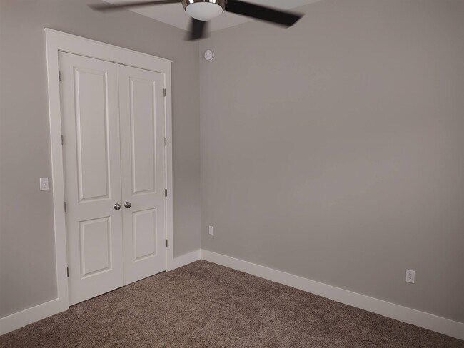 Building Photo - 3549 Esplanade Way