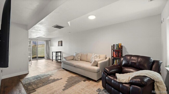 Building Photo - 1436 Territory Trail