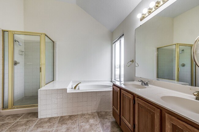 Building Photo - 4-BEDROOM IN WESTCREEK, NORTHSIDE ISD