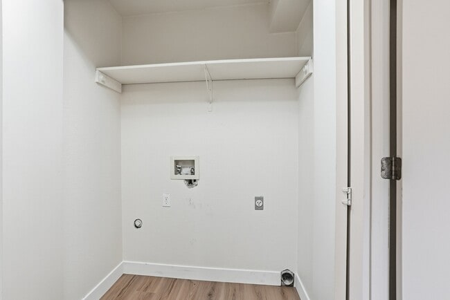 Building Photo - 3446 W Lilac Ct