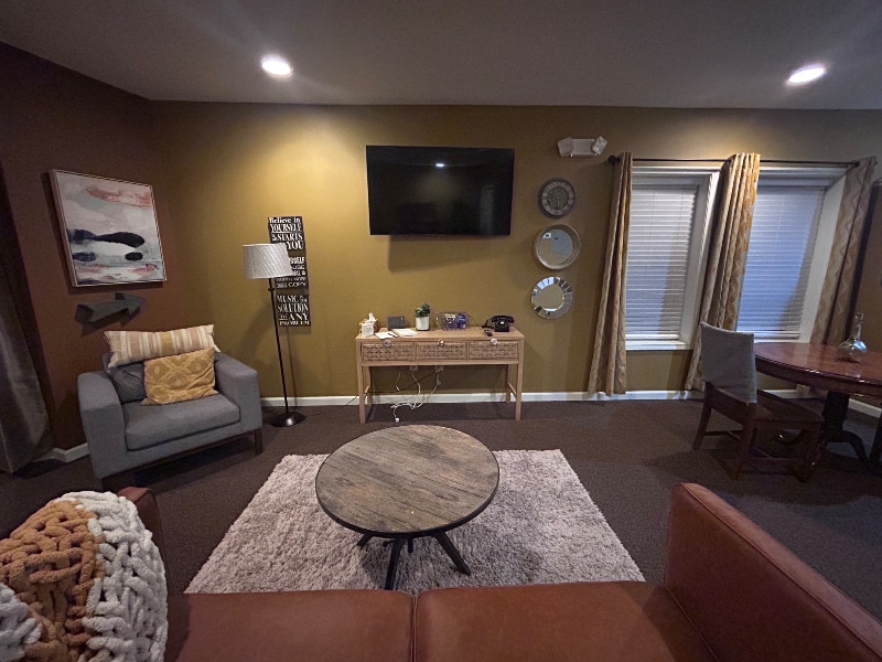 Building Photo - 11609 Detroit Ave