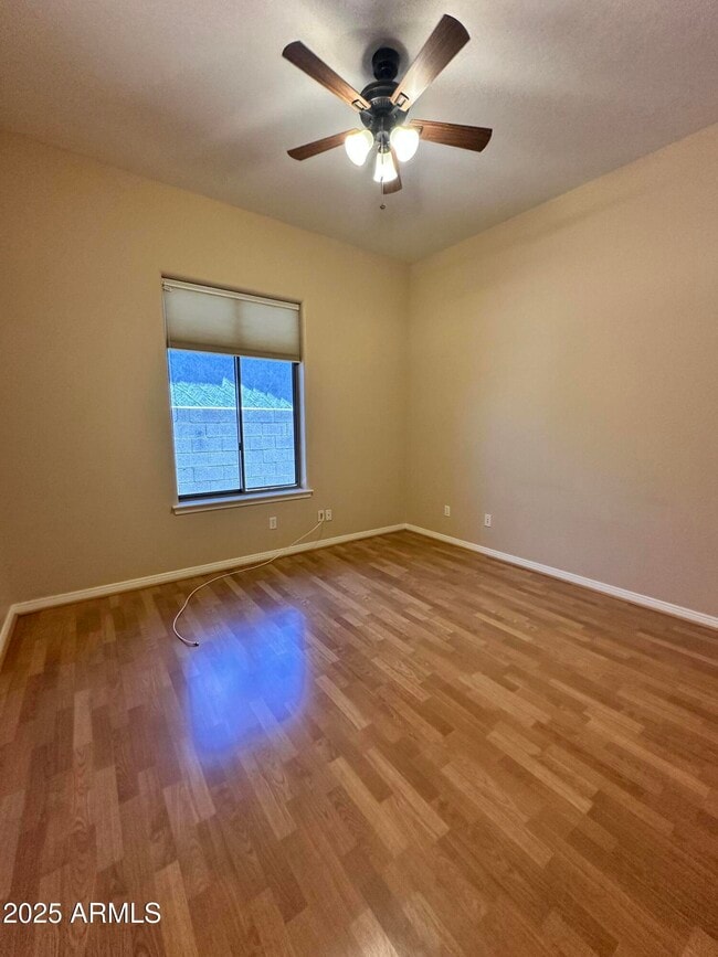 Building Photo - 2627 E Acoma Dr