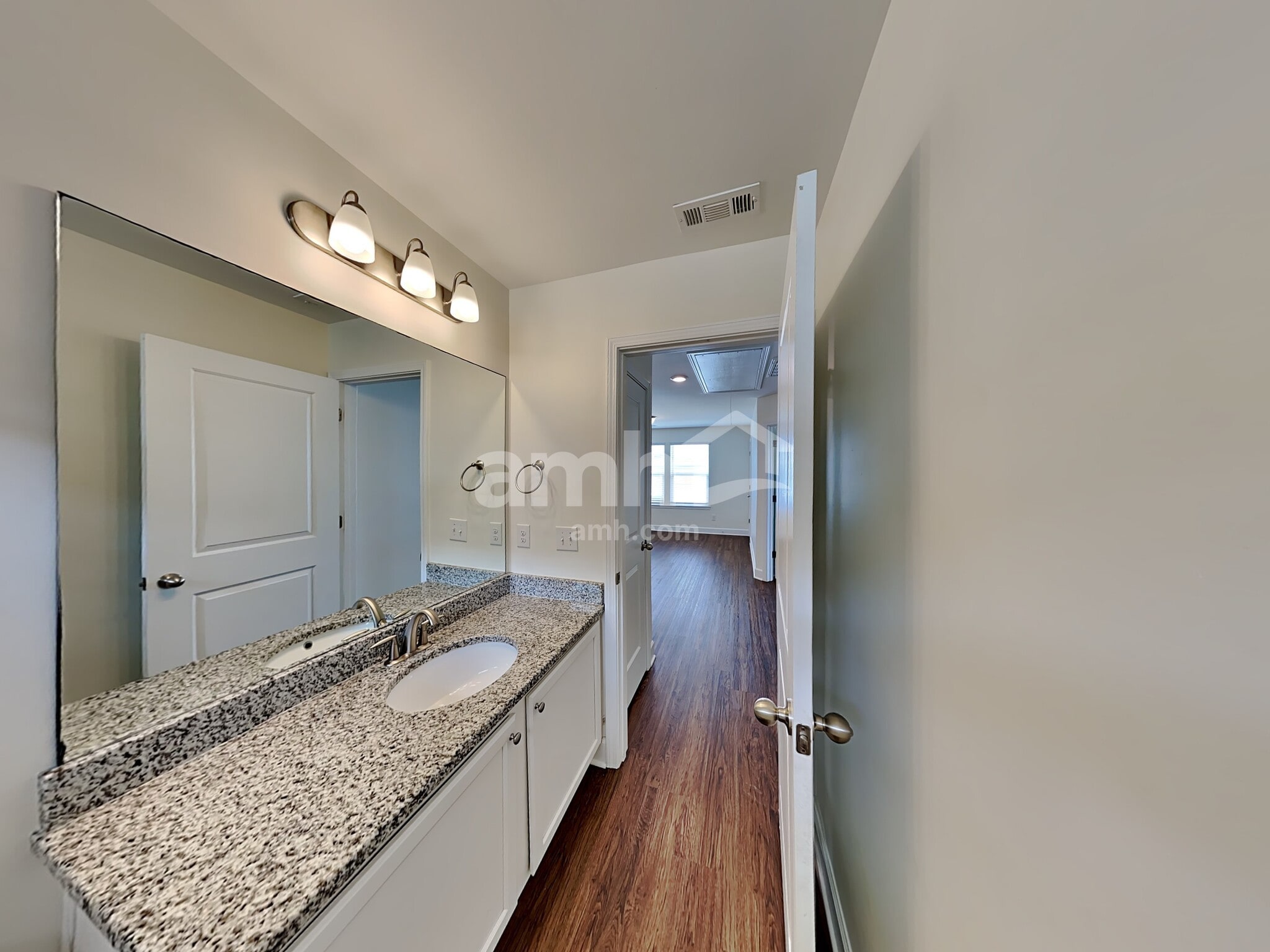 Building Photo - 5063 Trailwater Dr