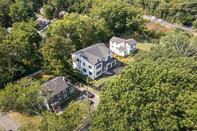 Building Photo - 311 Dedham Ave