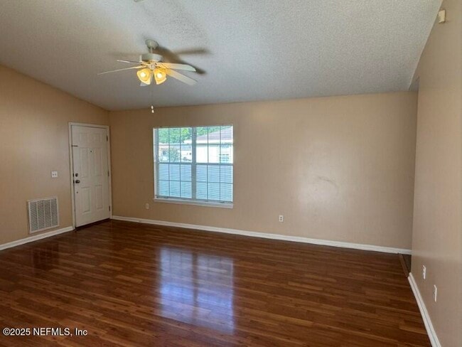 Building Photo - 4019 Bryant Glen Ave