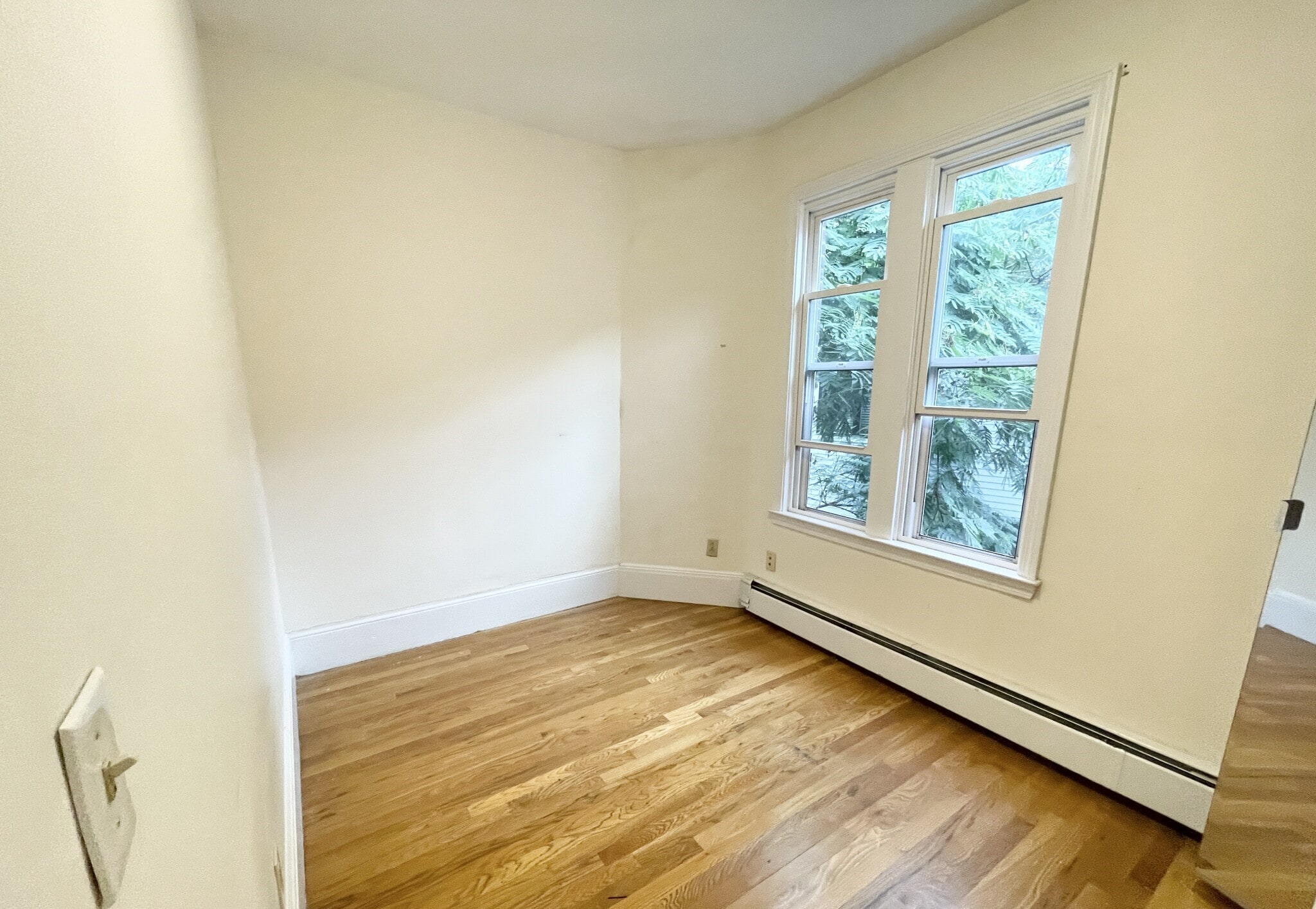 Building Photo - 16 Greenwich St