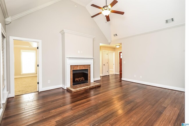 Building Photo - 4964 Stonecreek Way