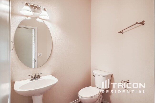 Primary Photo - 7438 A St
