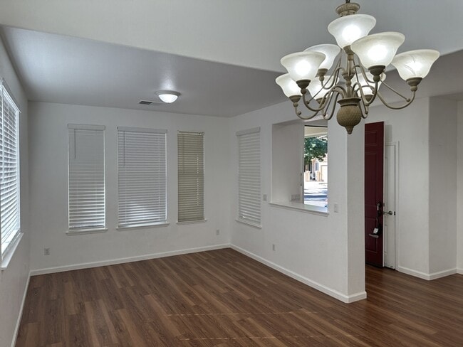 Building Photo - 91 W Recreo Ct