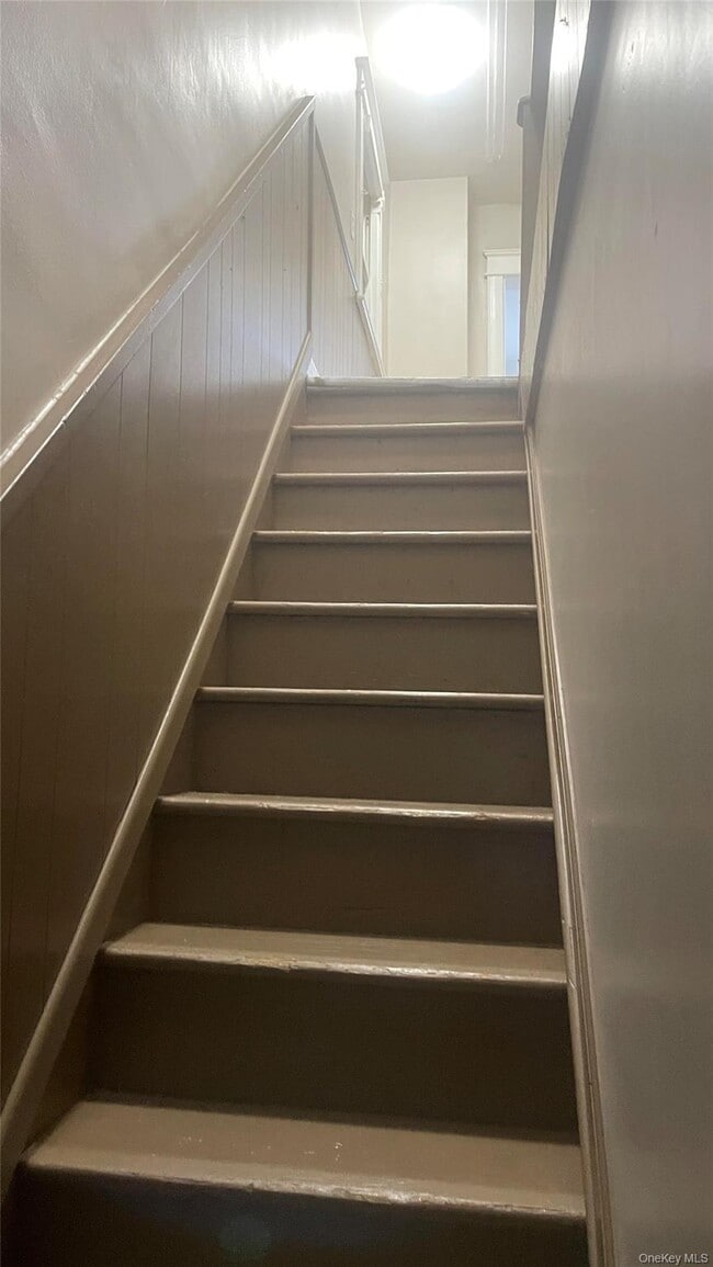 Building Photo - 86-31 77th St