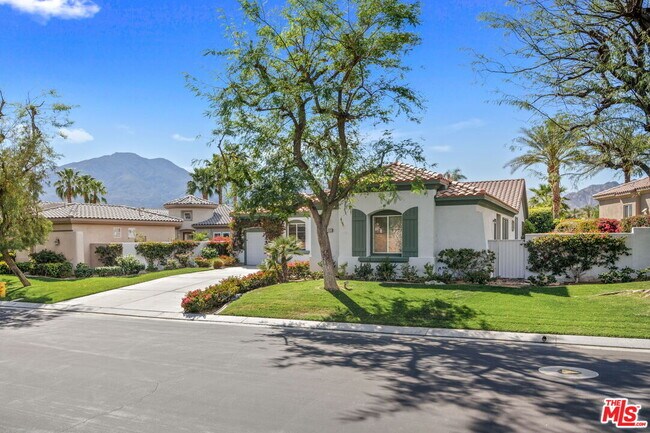 Building Photo - 56645 Mountain View