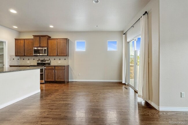 Building Photo - 5218 Gem Lake Ct