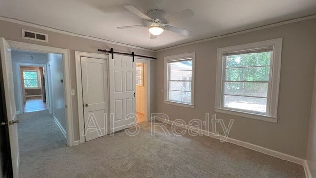 Building Photo - 3505 Pelzer Ave