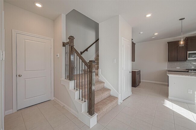 Building Photo - 31139 Mahogany Fir Trl