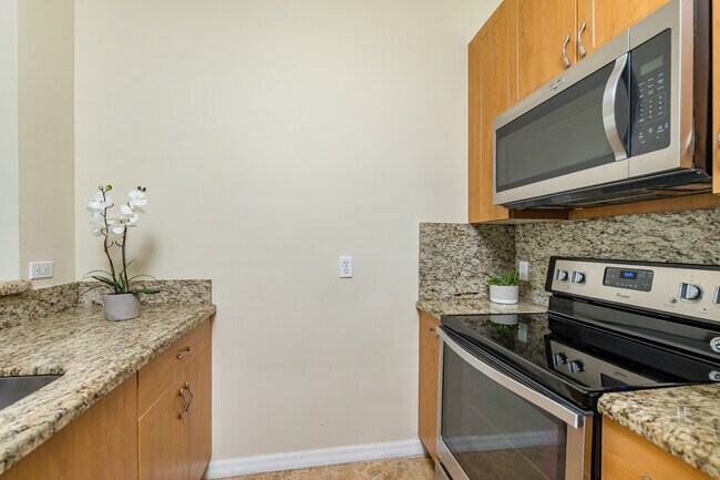 Building Photo - 1690 SW 27th Ave