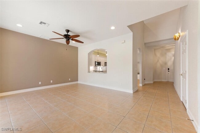 Building Photo - 9472 River Otter Dr