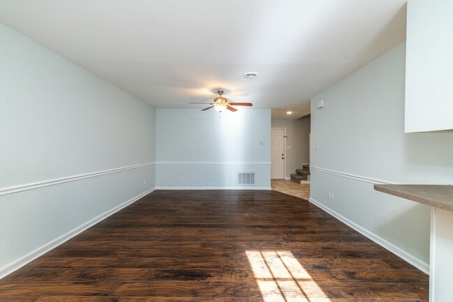 Building Photo - 928 Chip Cove Ln