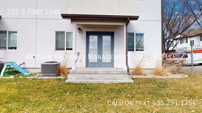 Building Photo - 333 S Fort Ln