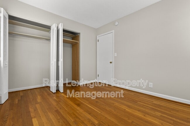 Building Photo - 304 Harvard Dr