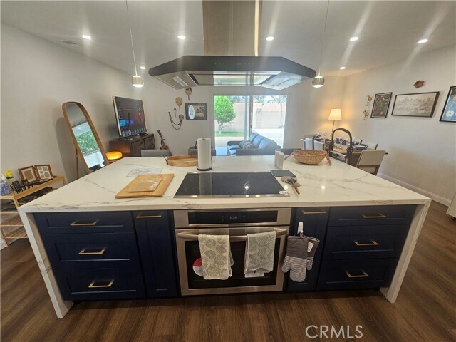 Building Photo - 16111 Tomas Ln