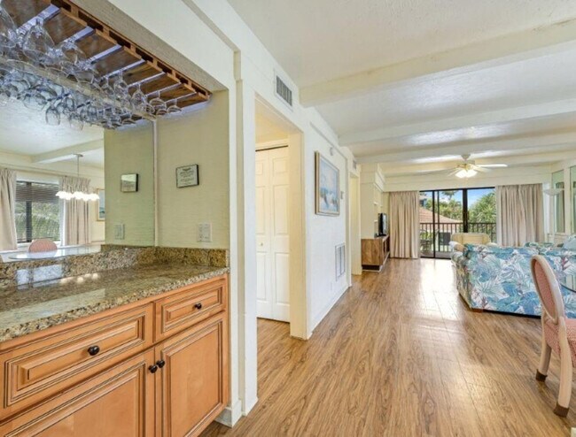 Building Photo - 7785 Estero Blvd