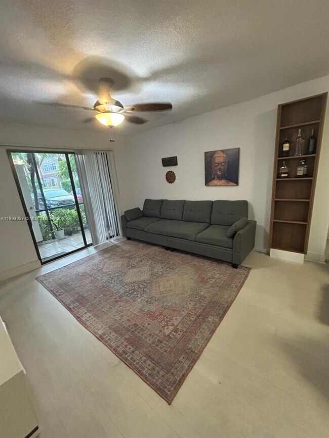 Building Photo - 15551 SW 104th Terrace