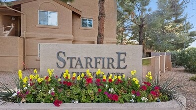 Building Photo - 9736 N 95th St