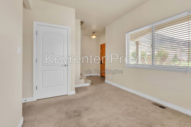 Building Photo - 4098 Hayes Cir