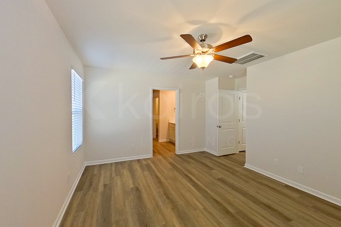 Building Photo - 127 Overstreet Way