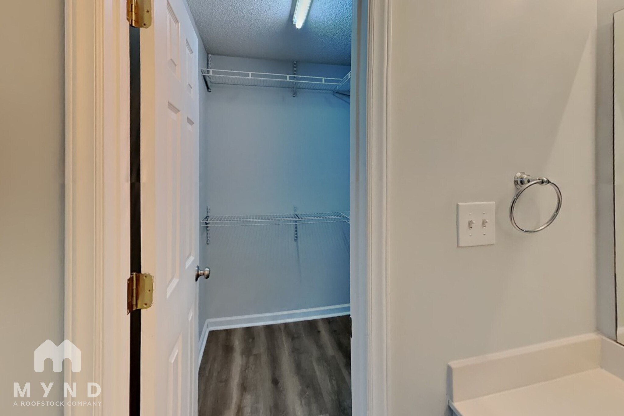 Building Photo - 589 Spaniel Ln
