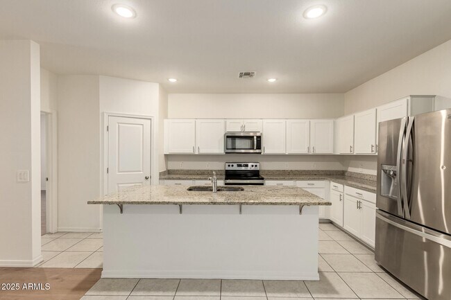 Building Photo - 9621 W Agora Ln