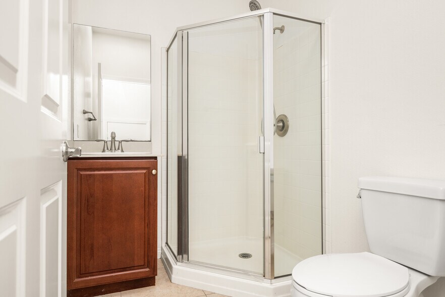 Building Photo - 89 Keepsake