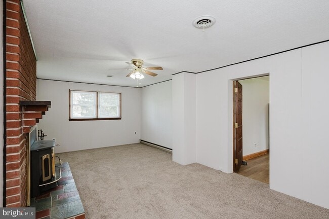 Building Photo - 1016 Winfield Dr