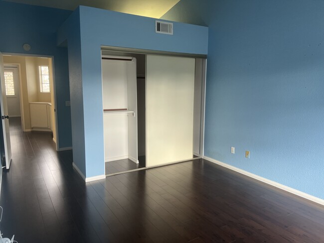 Building Photo - 2266 Aspen St