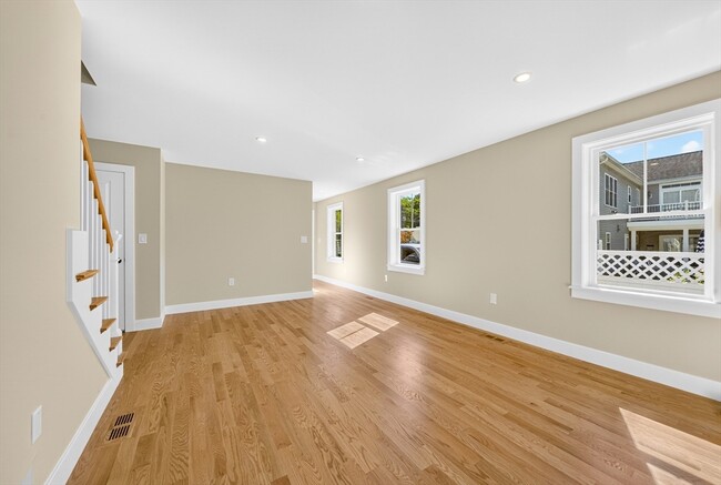 Building Photo - 57 Bellflower Rd